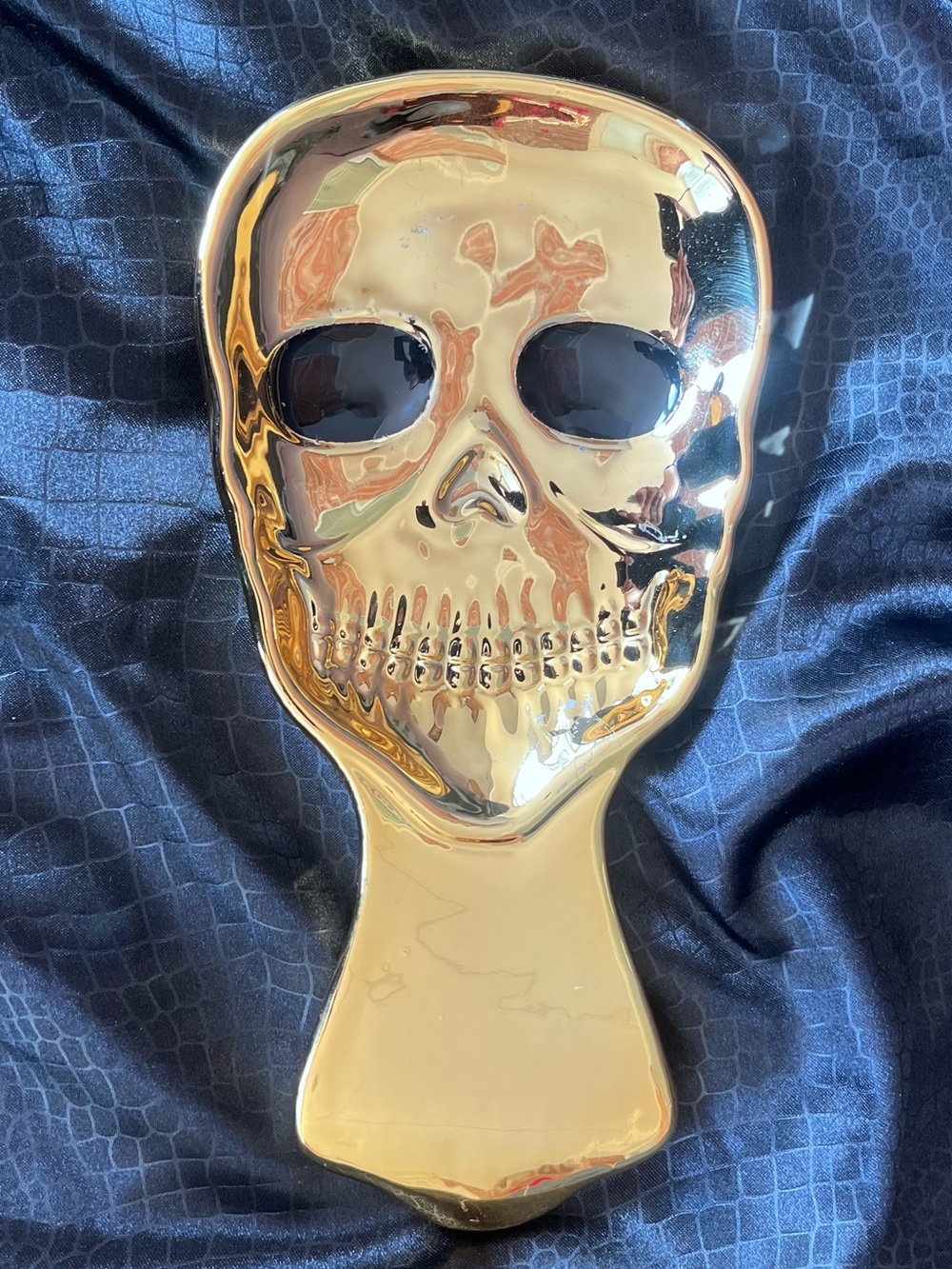 Spooky Vibes - Gold Skull Decorative Spoon Rest NWT